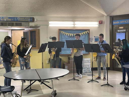 The Greeley West Jazz band warms up the commons with a performance of Frosty the Snowman on Thursday morning. 